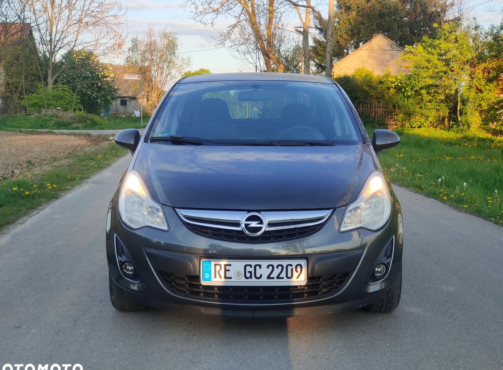 Opel Corsa cena 18400 przebieg: 153450, rok produkcji 2011 z Staszów małe 497